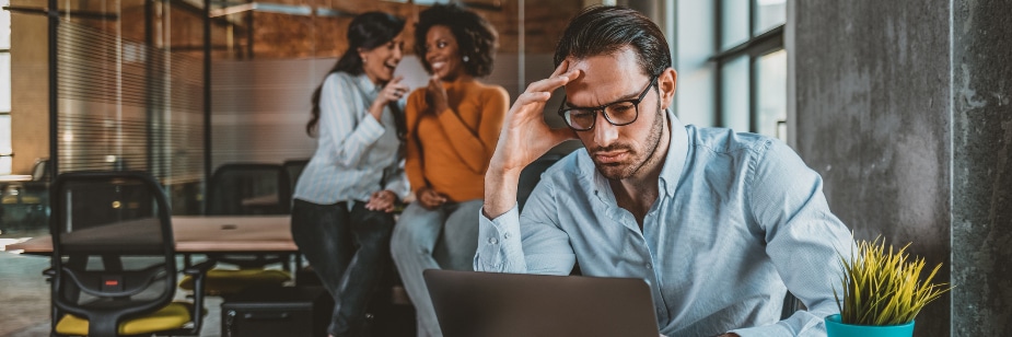 FOFOCA NO TRABALHO: Como as organizações devem se portar?