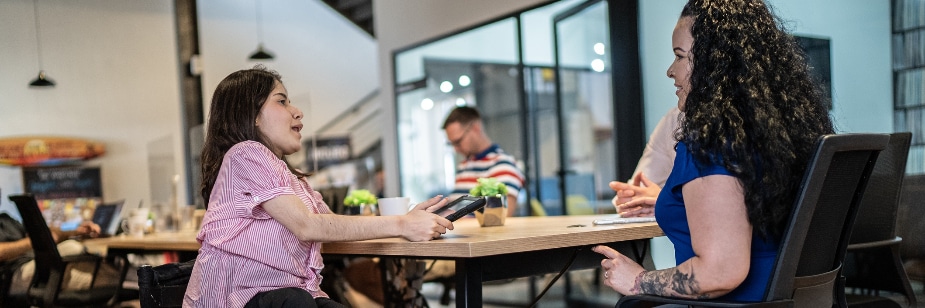 Catho ajuda recrutadores na busca por profissionais com deficiência