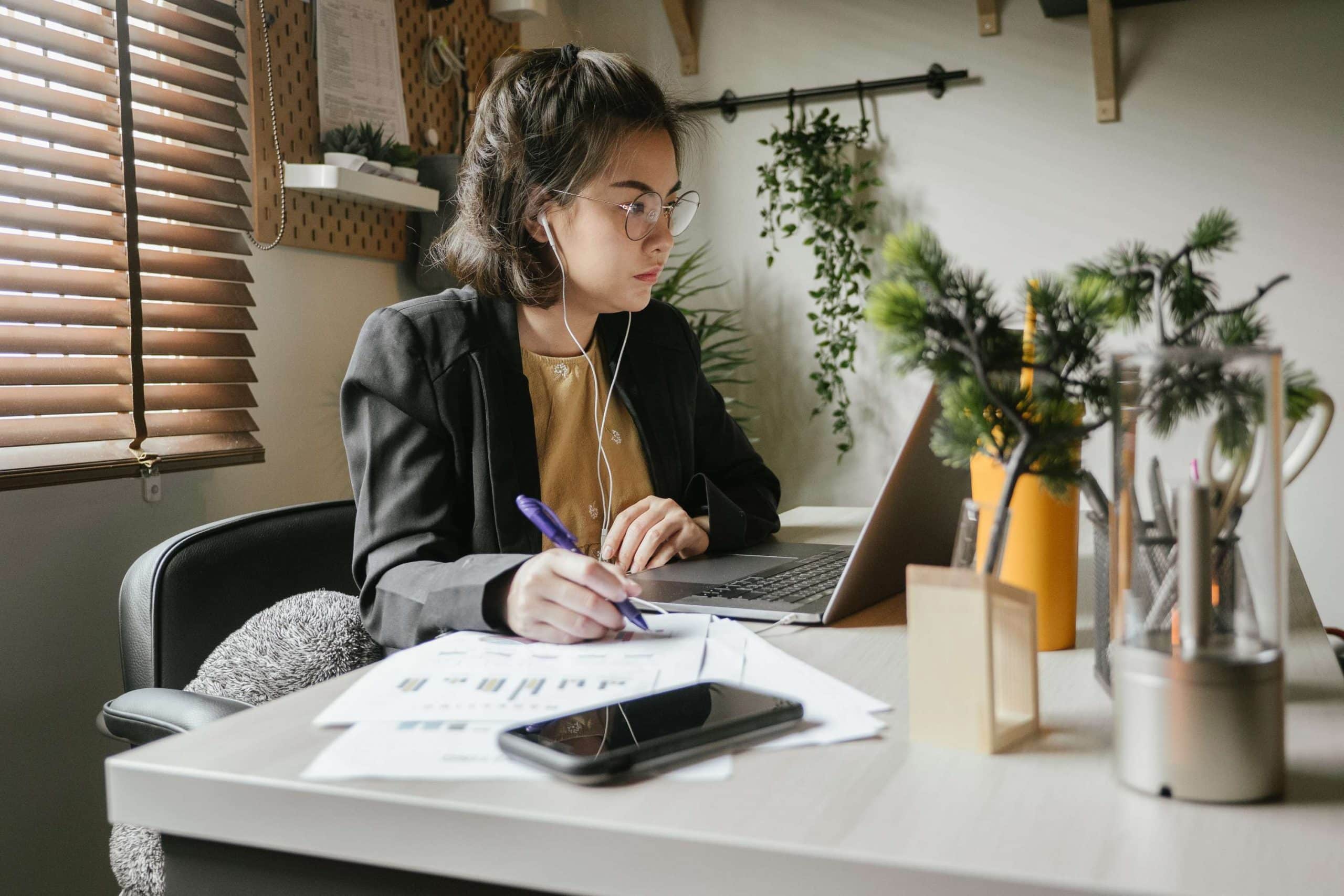 Capacitação remota do colaborador: veja a importância e como promover