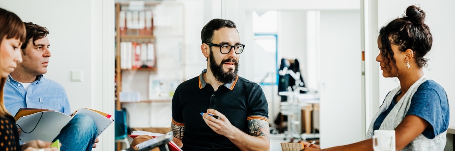 O que é linguagem inclusiva e como adotá-la na sua empresa